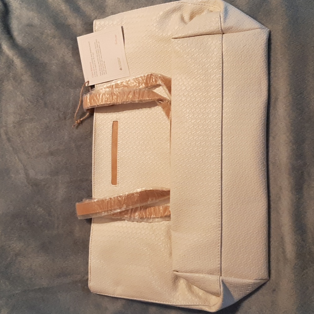 Thirty-One White Basketweave Modern Tote NWT
